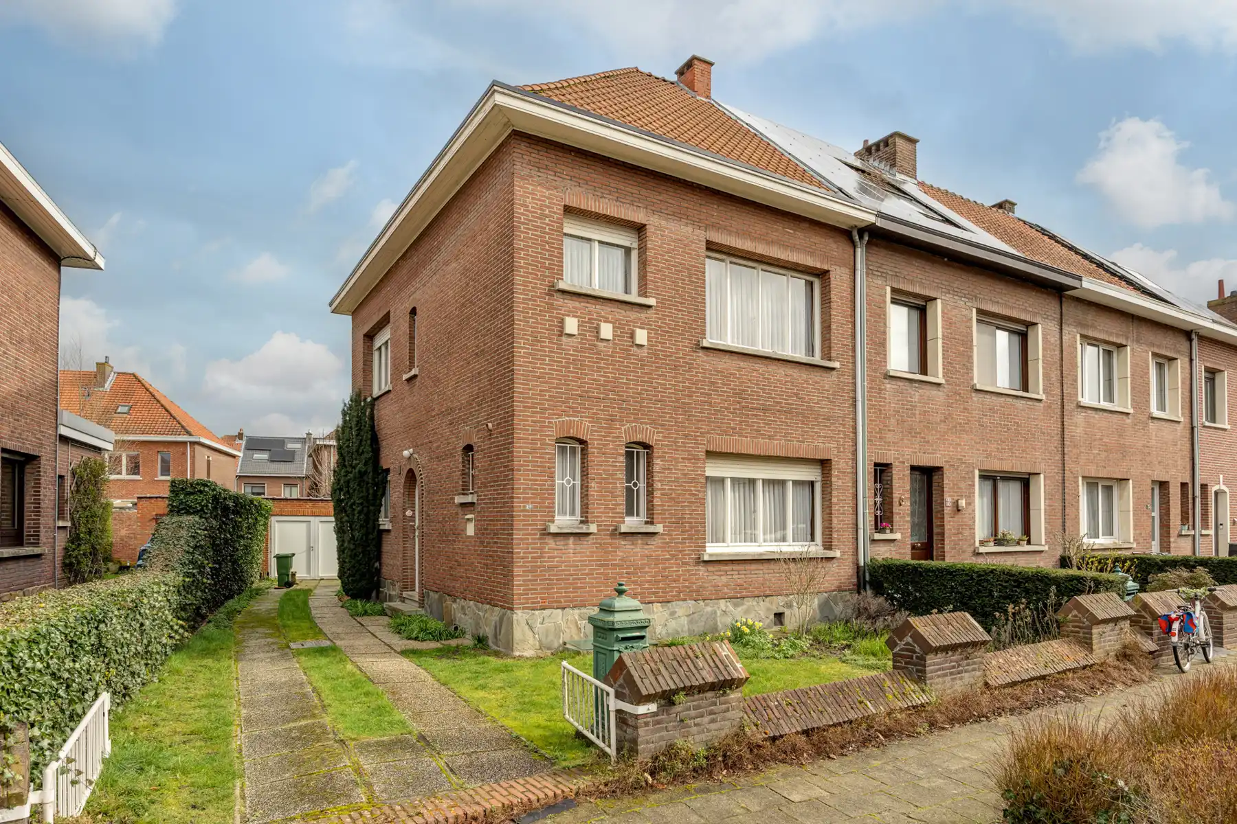 Half-open bebouwing met potentieel, nabij centrum van Schoten foto 14