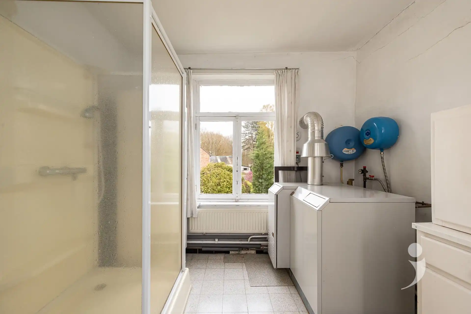 Statige woning op een mooi perceel! foto 16