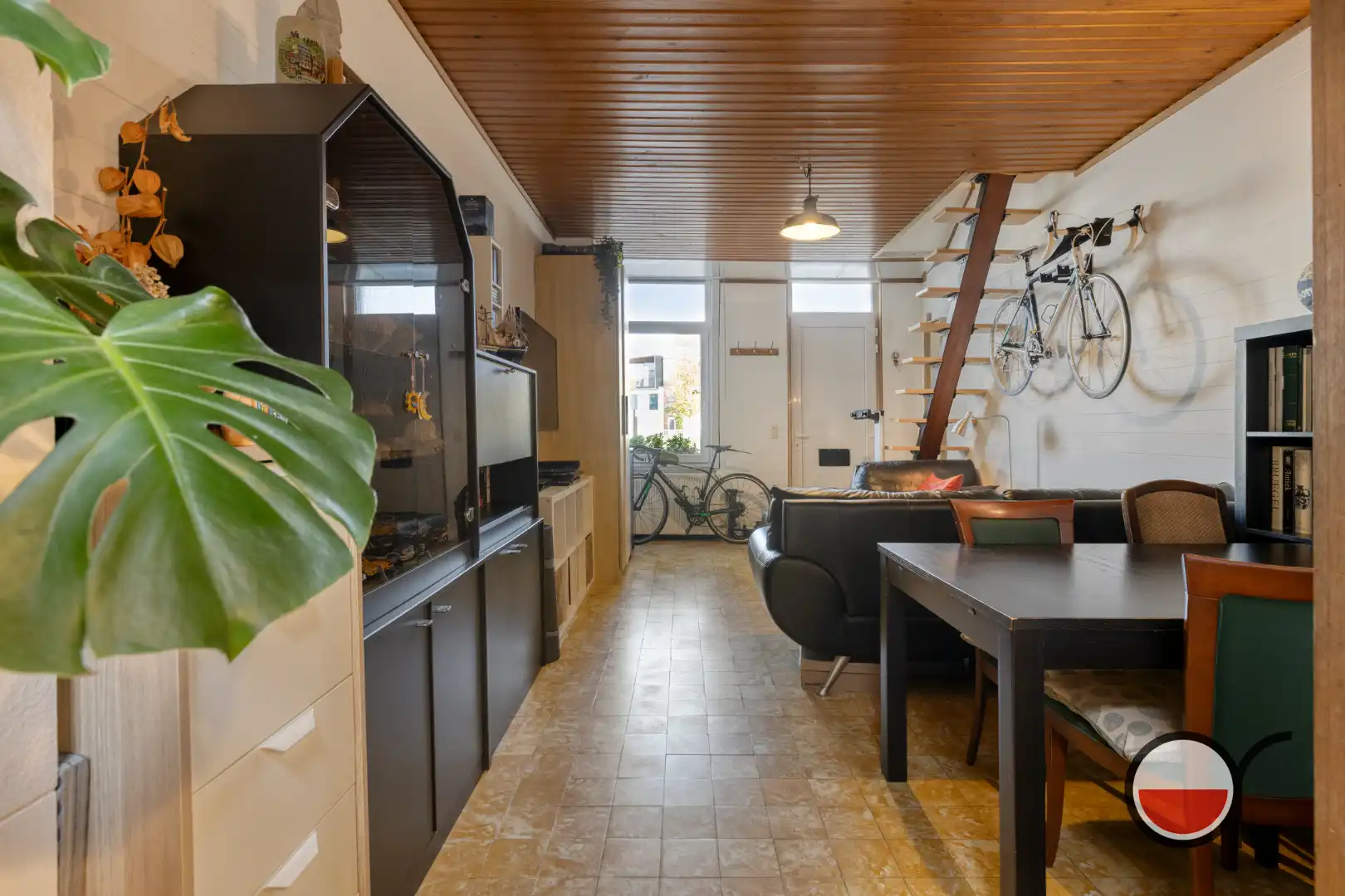Woning met zicht op water op fietsafstand van centrum Gent foto 5