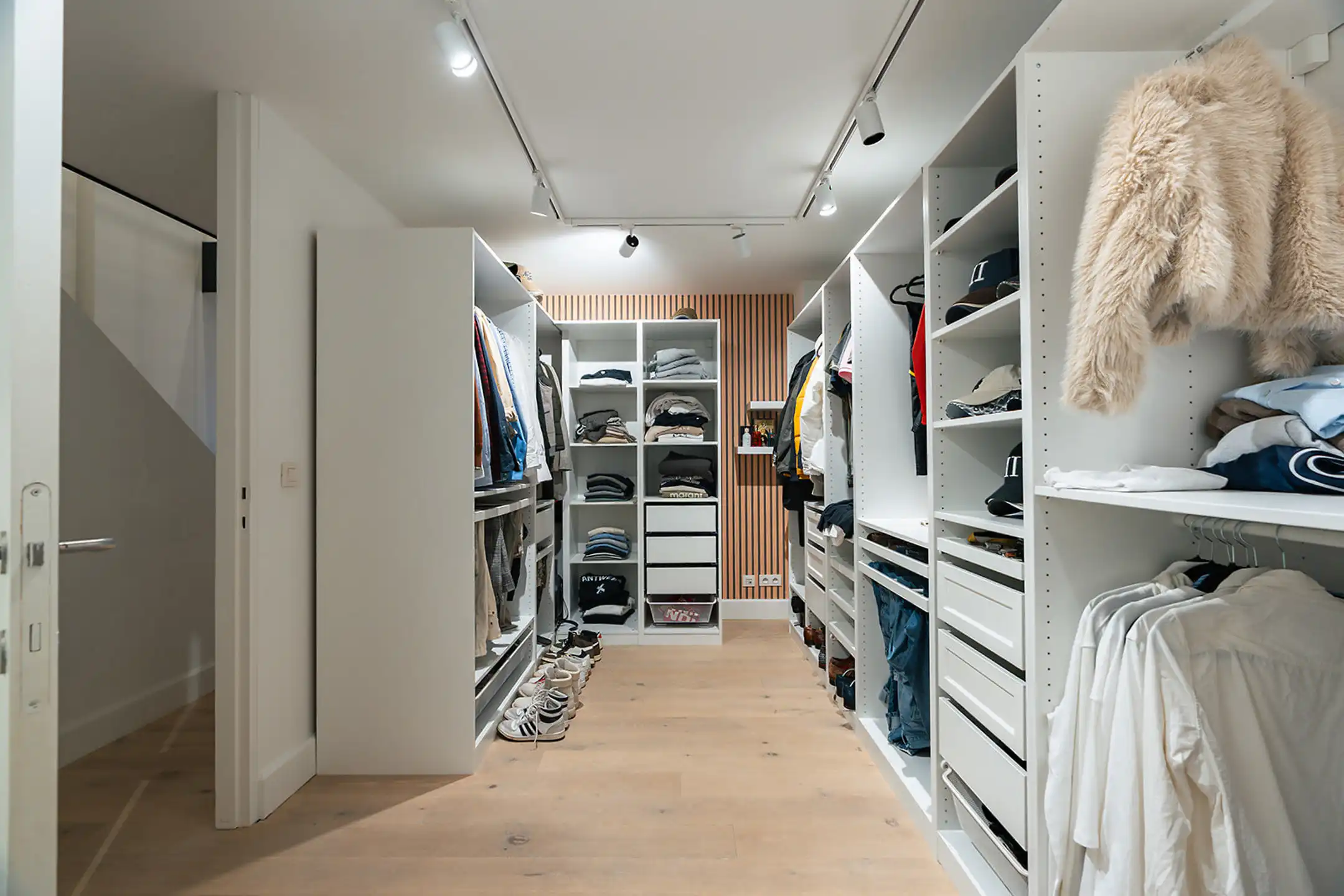 Uitzonderlijk gelijkvloers appartement met ruim terras foto 24