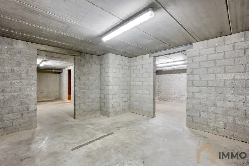 Te koop in Staden – Instapklare energiezuinige gezinswoning met garage, tuin en kelder foto 11