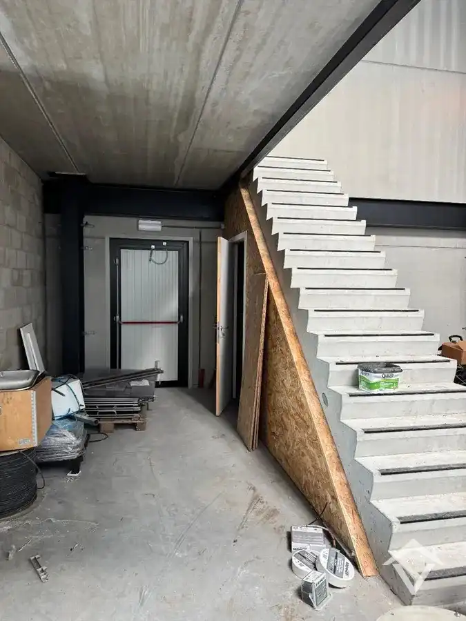 Recente nieuwbouwloods Unit 1 te huur te Koekelare  foto 5
