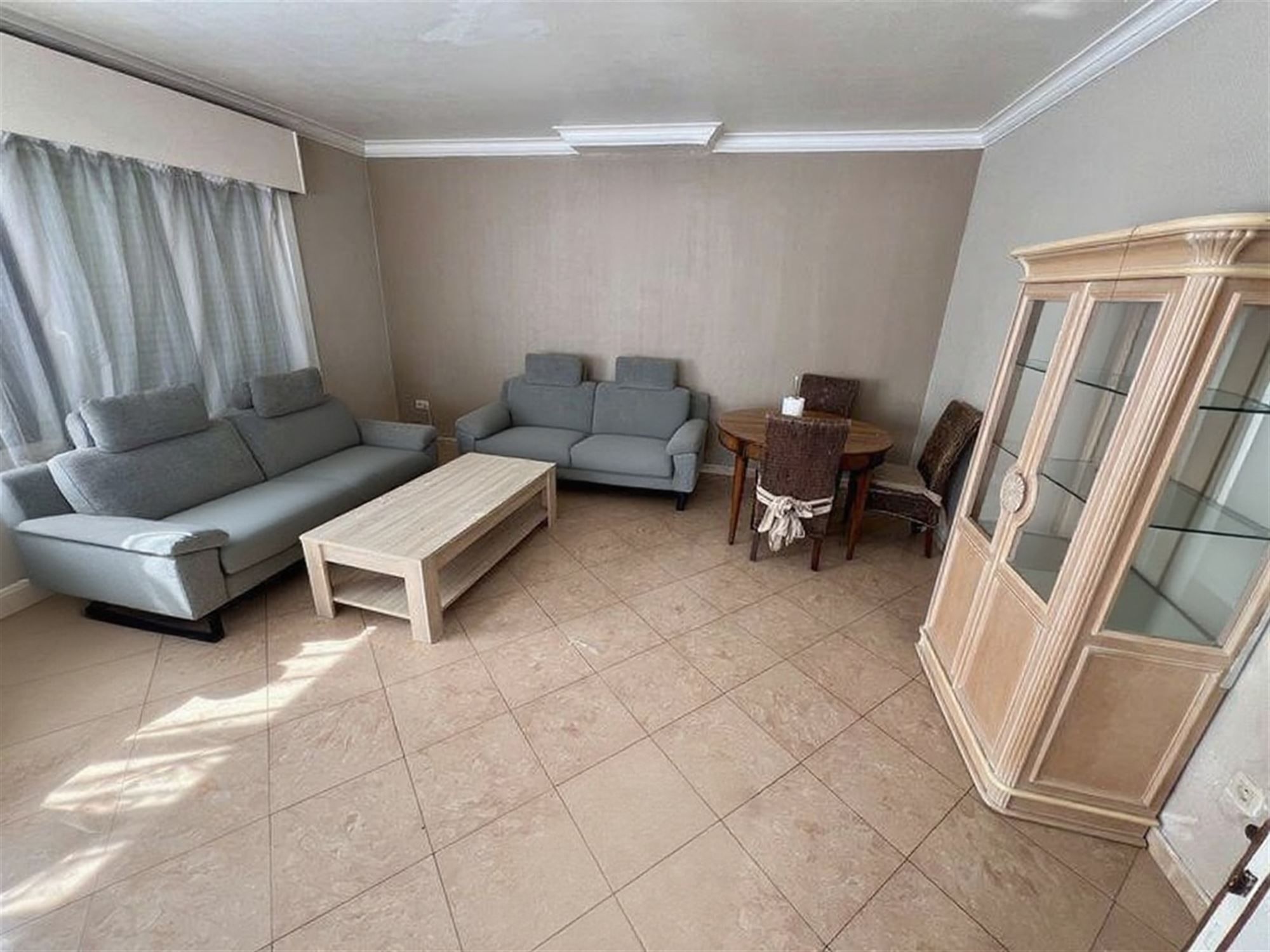 Ruim en verrassend driegevel dakappartement van 105 m² foto 6