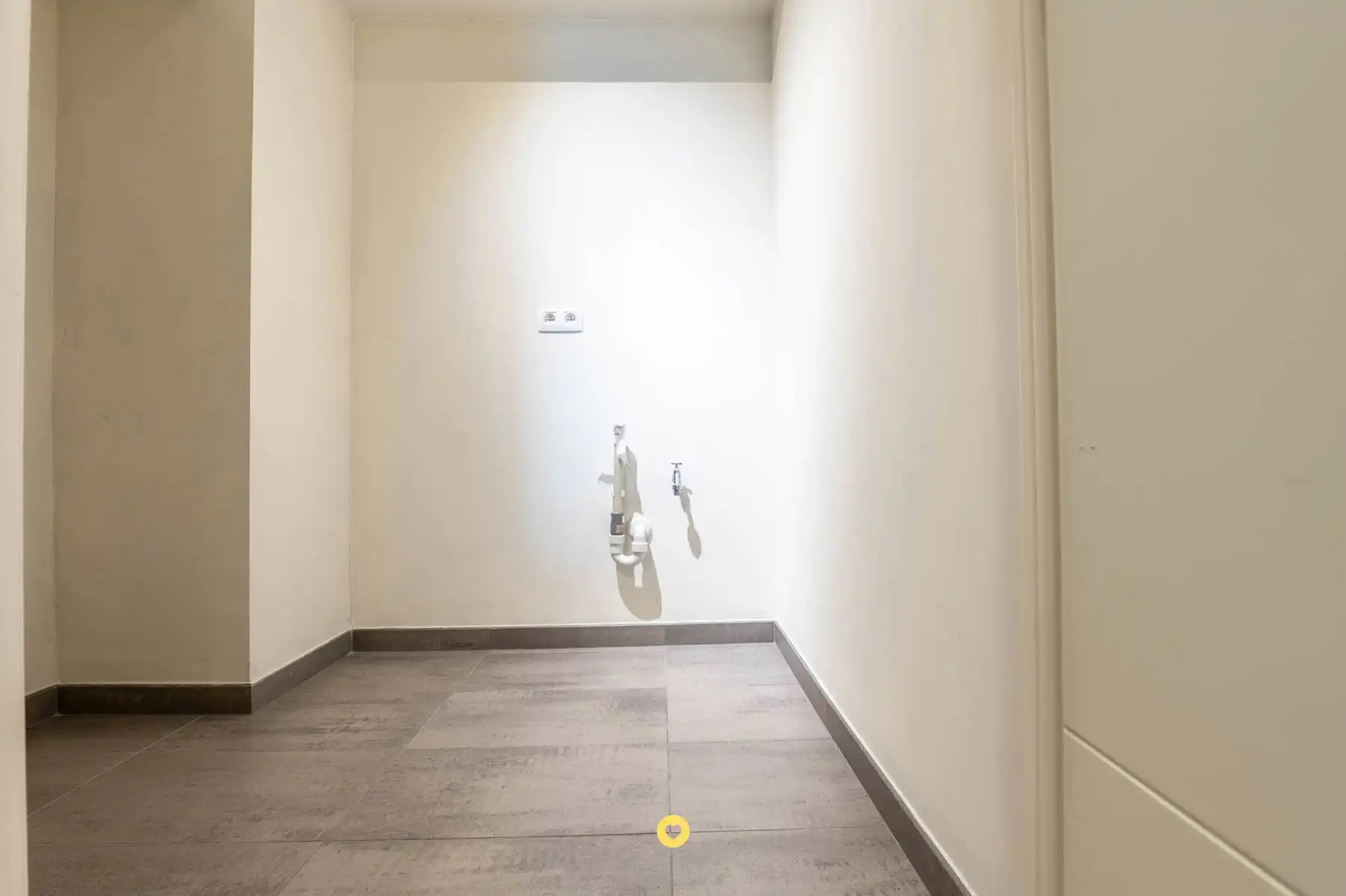 Modern duplex appartement met 3 SLK, 2 BDK en terras foto 14