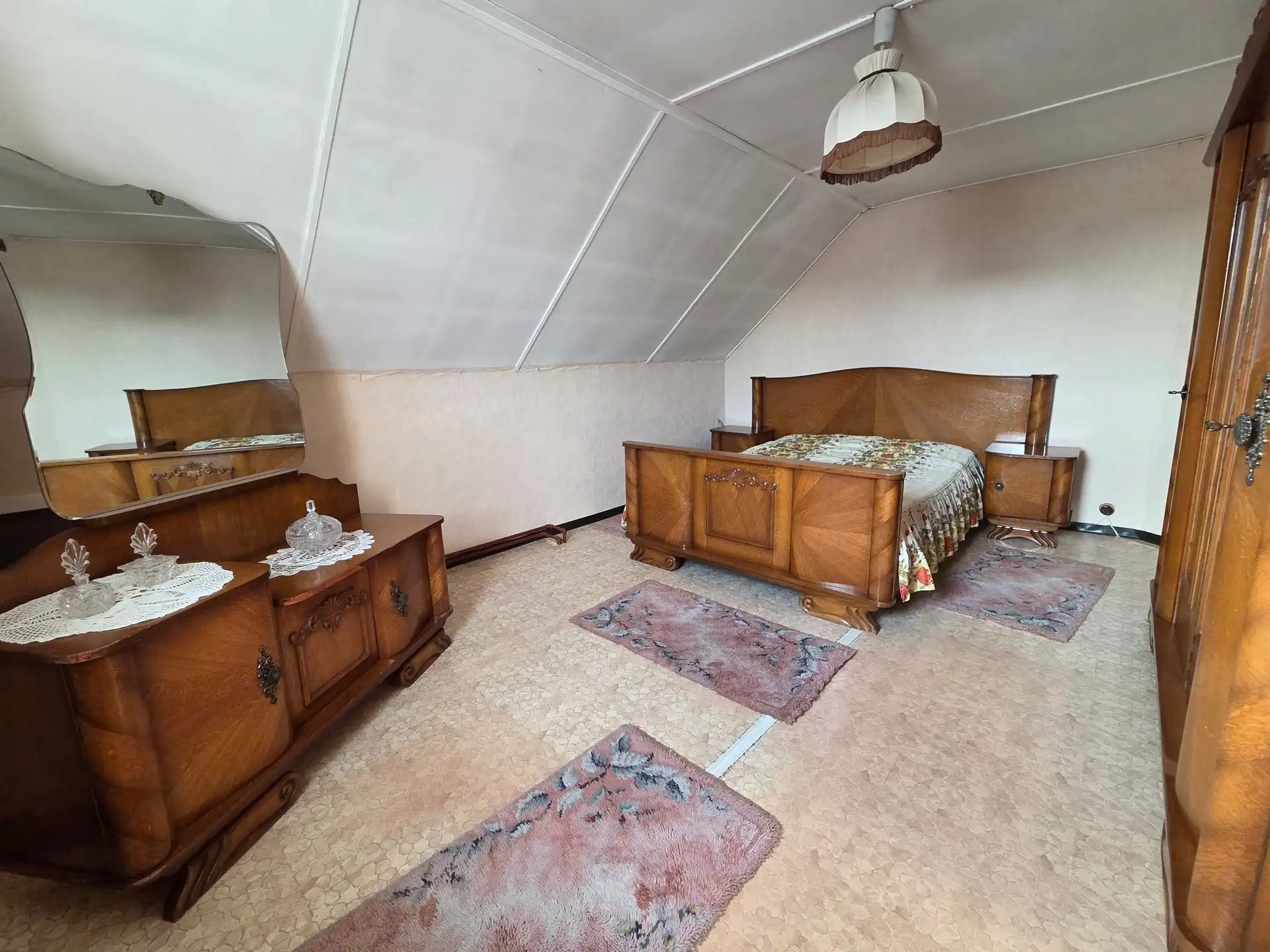 Toffe woning op ruim perceel van 961m² in Begijnendijk foto 5