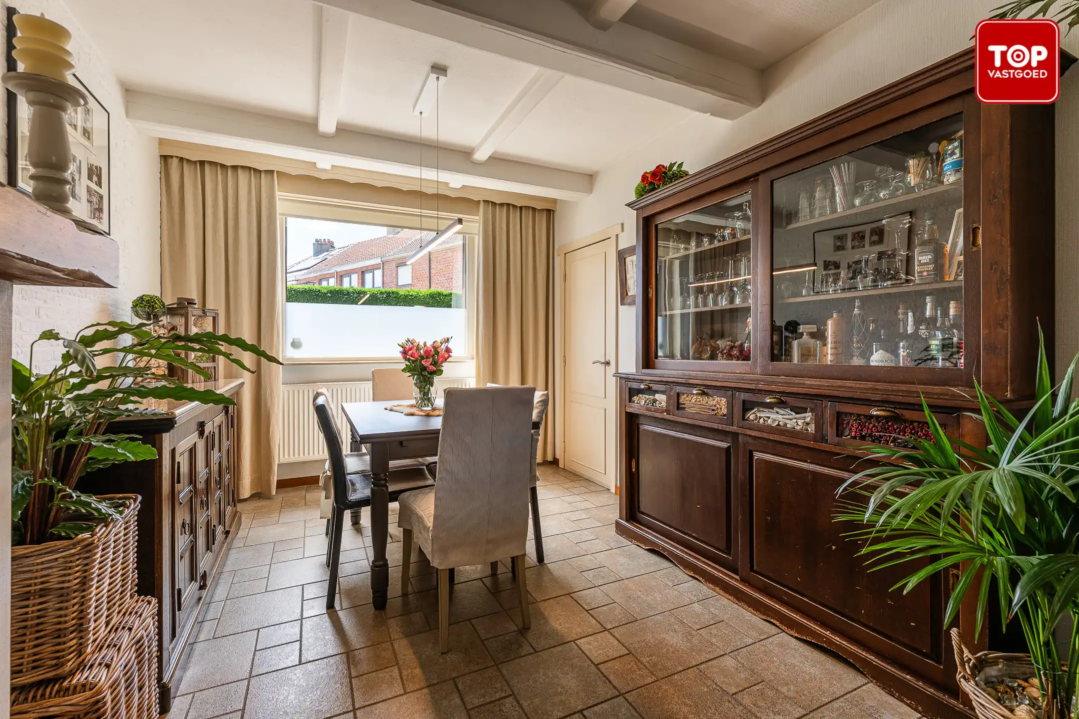 Instapklare woning met zonnige tuin op toplocatie nabij UZ Gent foto 8