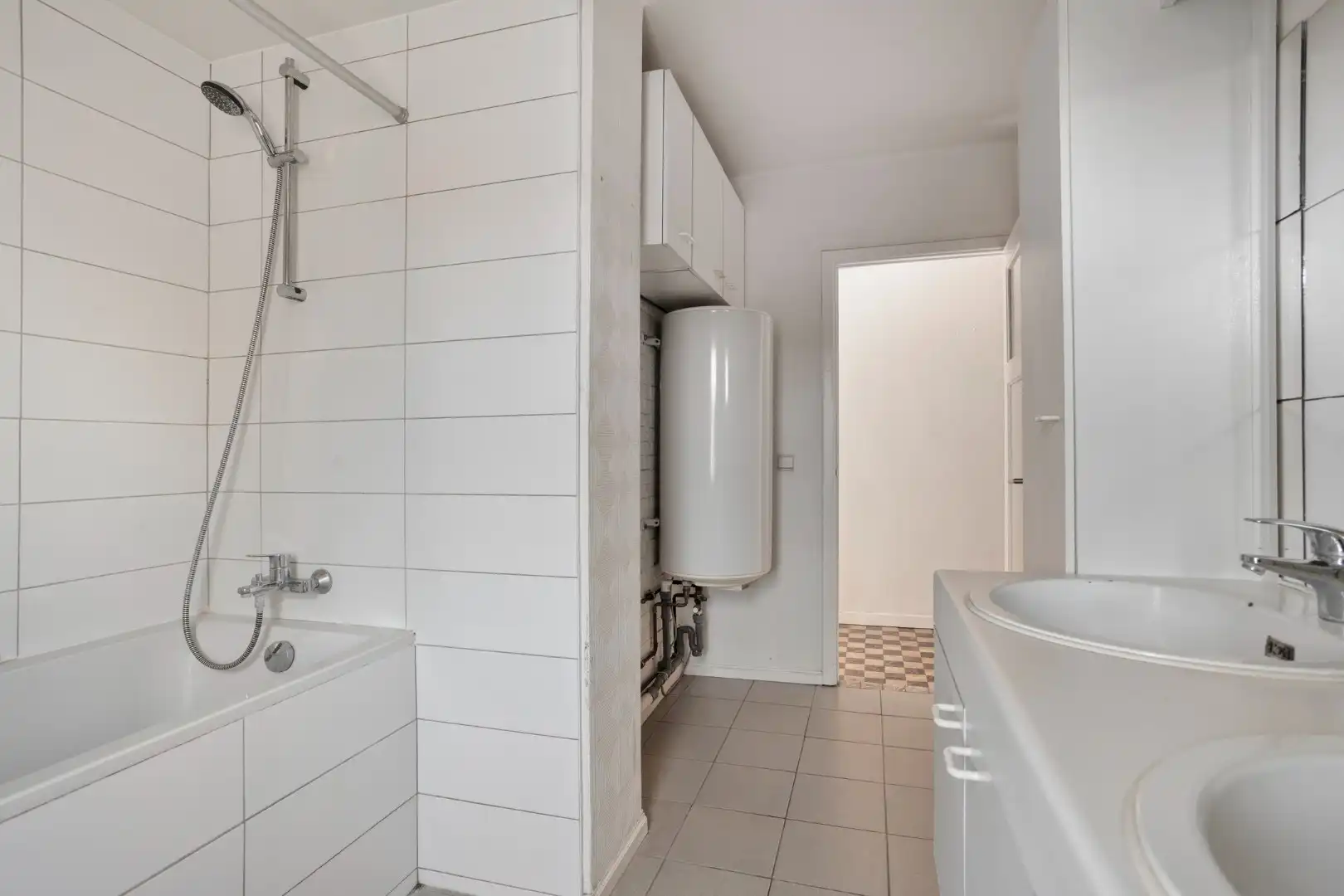 Centraal gelegen appartement met 2 slaapkamers en groot terras in Leuven  foto 17