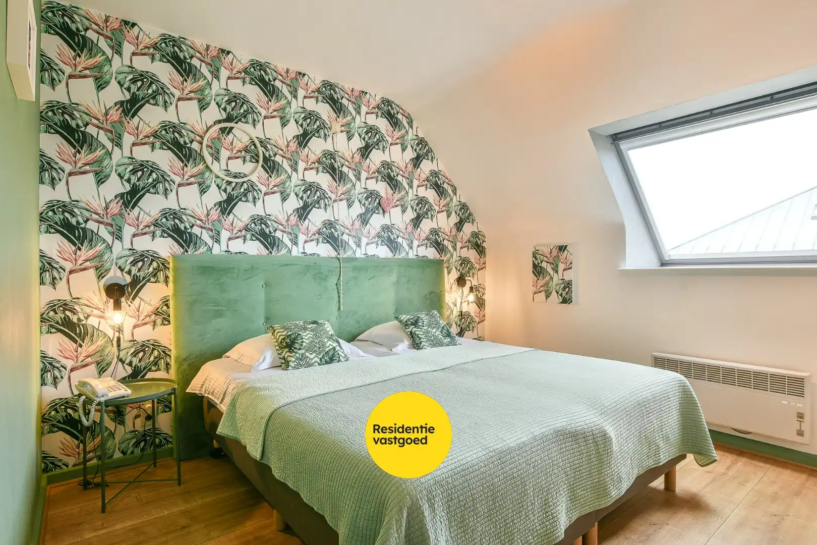 Unieke investeringskans: karaktervol hotel met 18 kamers & woonmogelijkheden te koop!  foto 20