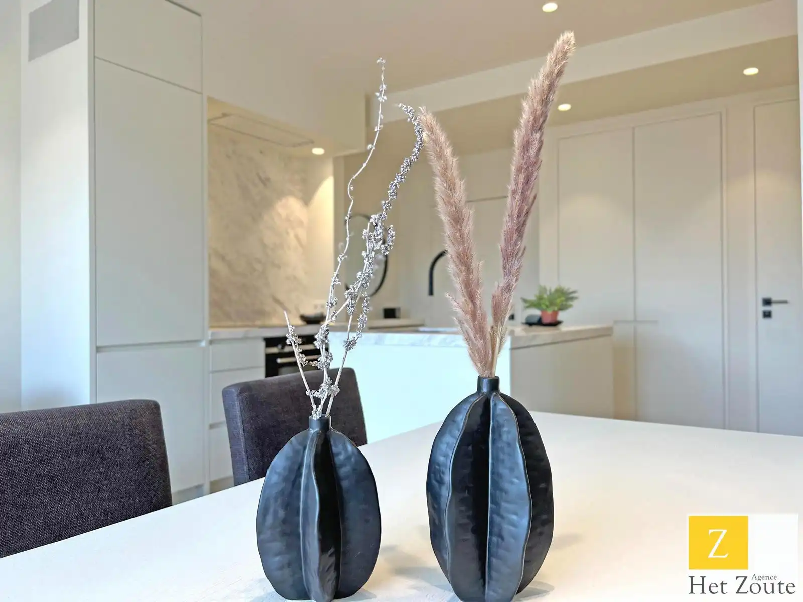 Prachtig gerenoveerd appartement gelegen op de Zeedijk foto 6