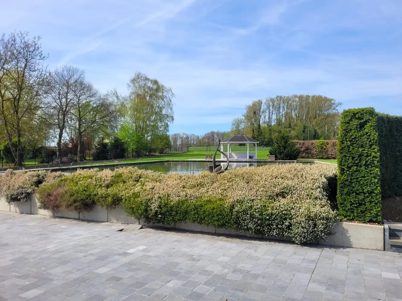 KLASSE  villa met bijzondere UITSTRALING       (momenteel privé + kantoren + kangoeroewoning) foto 27