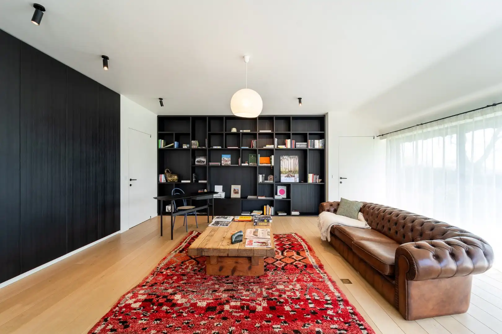 Prachtig gerenoveerde hoeve met panoramisch zicht over de polders foto 15