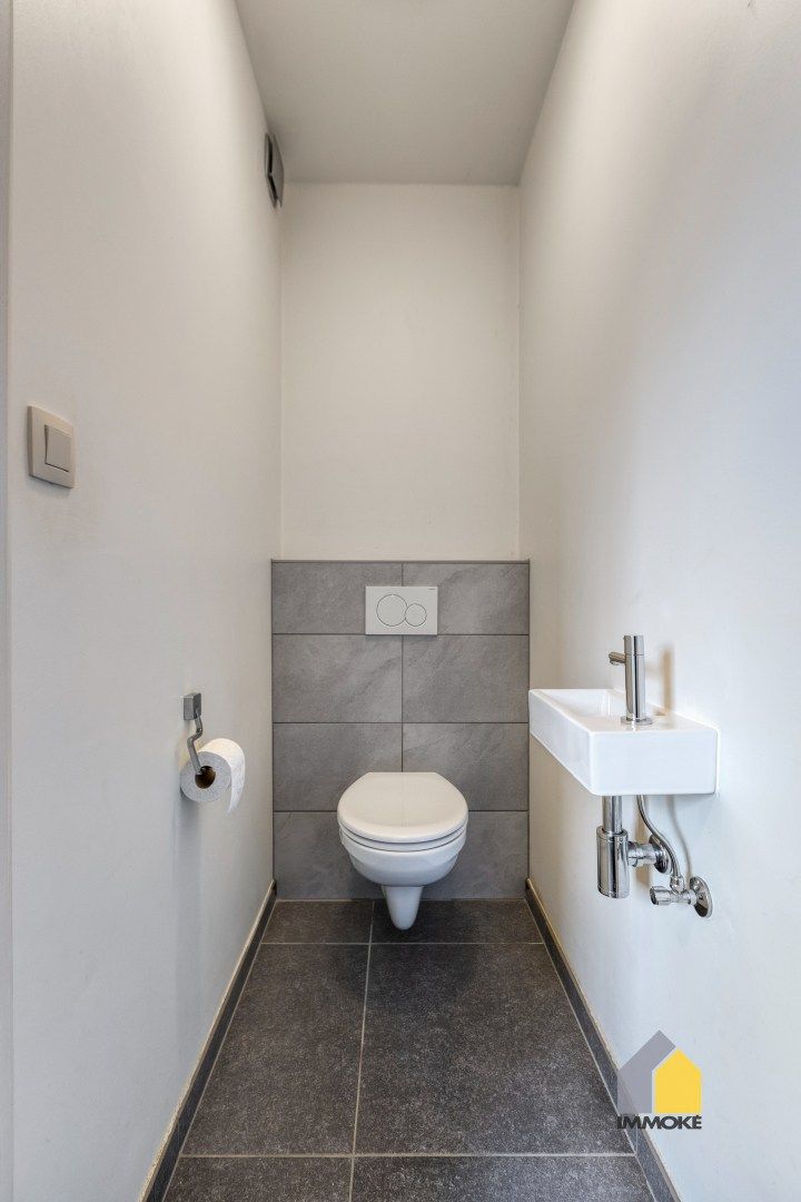 Energiezuinige woning op 3 a 14 ca met 3 slpk, 2 badkamers en knusse tuin. foto 17