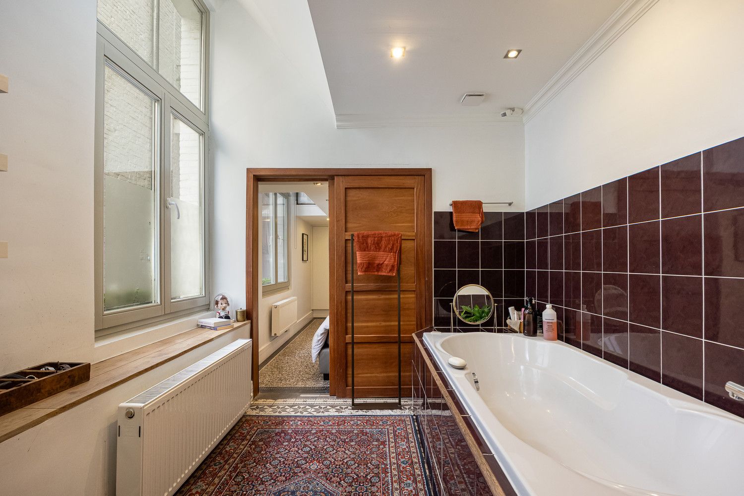 Prachtige gerenoveerde herenwoning van 341 m² in hartje Antwerpen met tal van mogelijkheden: combi wonen/werken of gedeeltelijke verhuurmogelijkheden foto 20