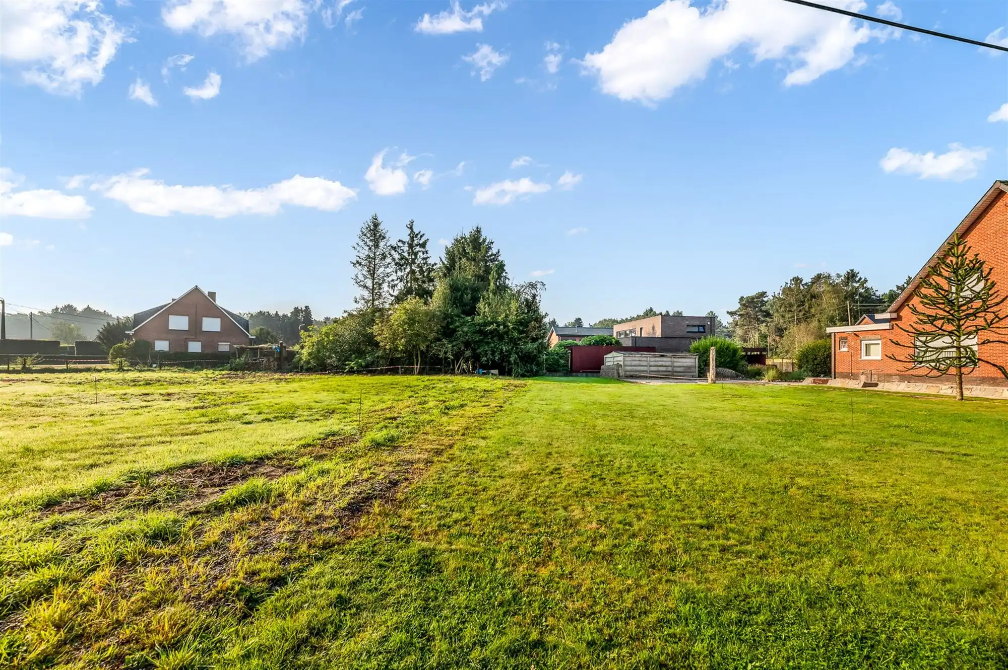 ZUIDGERICHTE BOUWGROND OB VAN 687M2 VLAKBIJ NATUURGEBIED foto 2