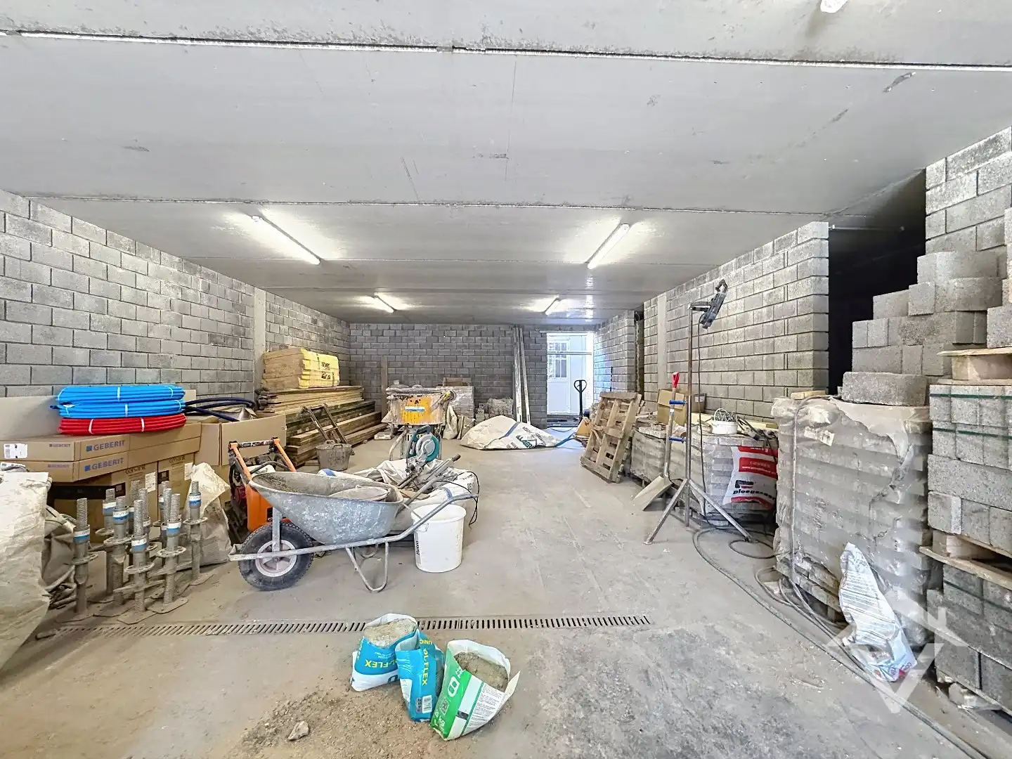 Appartement met 2 slaapkamers en een groot terras te Lichtervelde foto 12