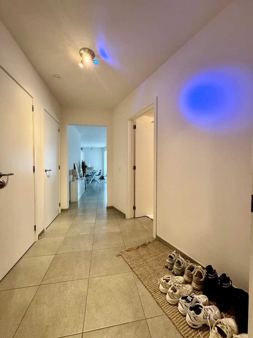 Te huur: Comfortabel, rolstoelvriendelijk en centraal gelegen gelijkvloers appartement in het hart van Vilvoorde. foto 3