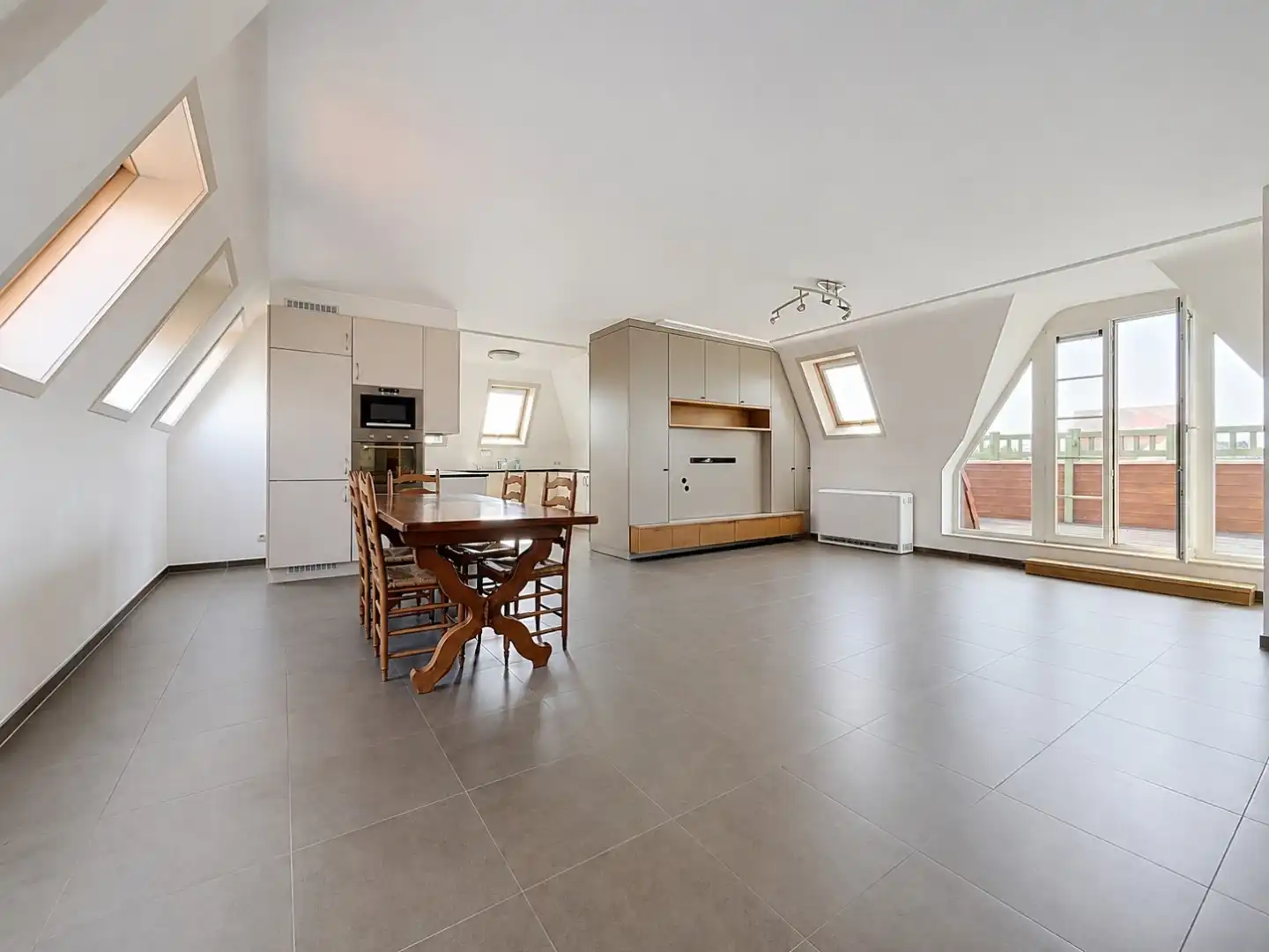 Penthouse met twee terrassen en panoramisch zicht op de havengeul foto 3