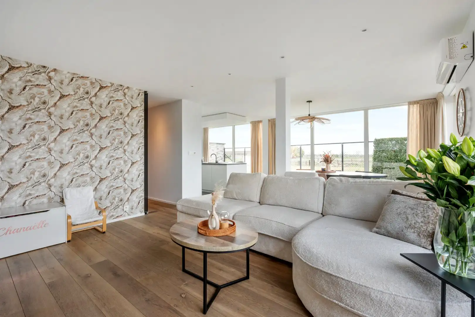 ENERGIEZUINIGE OP-EN-TOP AFGEWERKTE WONING IN TER HAND (GELUWE)  foto 2