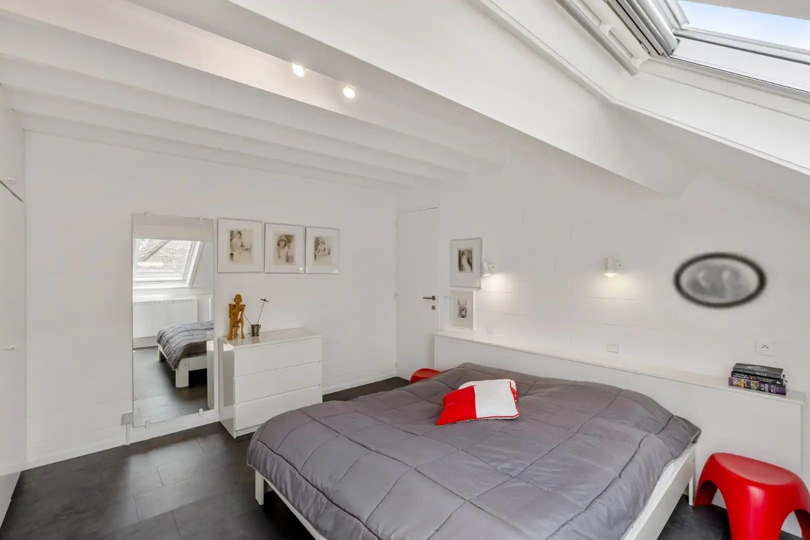 Moderne architectenwoning met mooie tuin en zwembad, 5 slaapkamers in Hasselt, OB op 8a12ca in doodlopende straat foto 30
