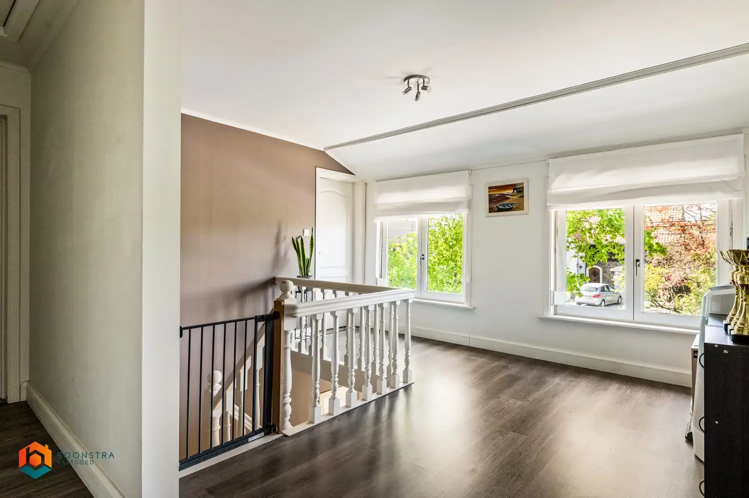 Vrijstaand wonen en werken met werkplaats/magazijn van 354 m² op toplocatie nabij R6 en E19 foto 16