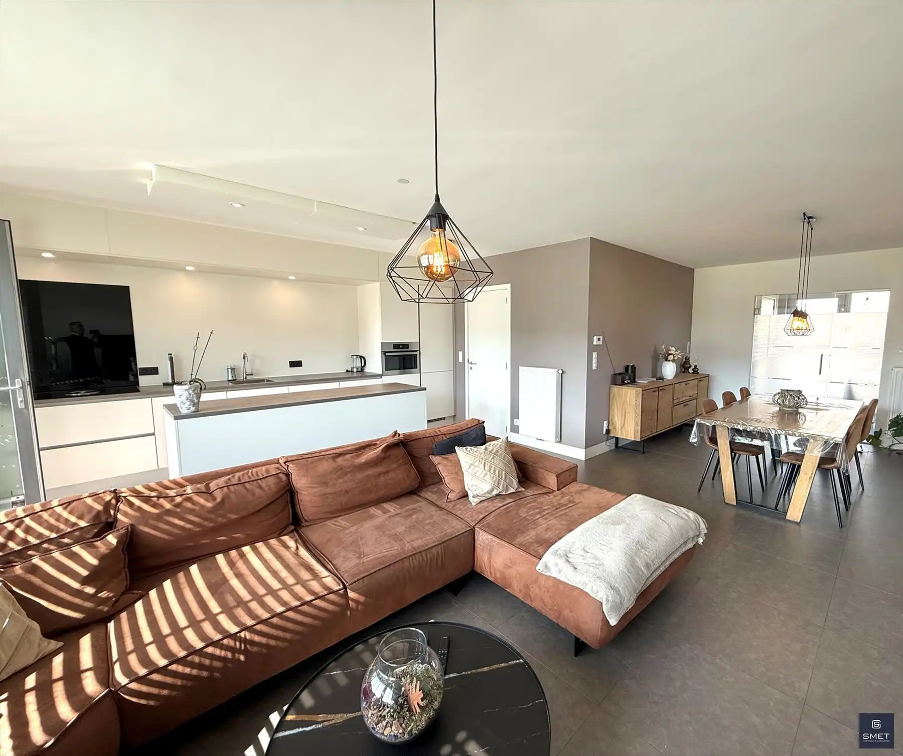 HOB MET 3 SLPKS, GAR. EN TUIN OP TOPLOCATIE foto 7