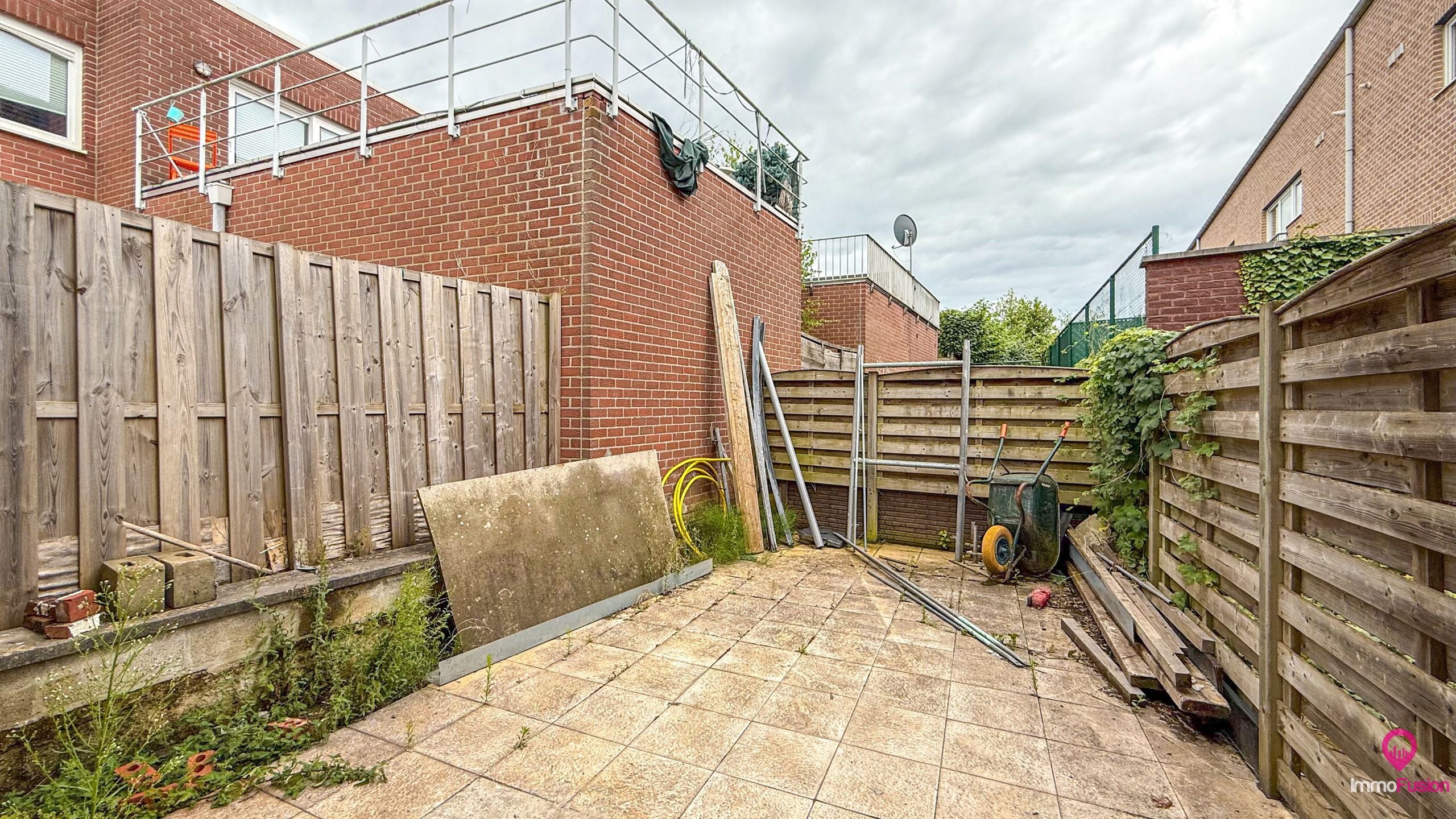 Gelijkvloers appartement met terras en kelder in hartje Zolder! foto 20