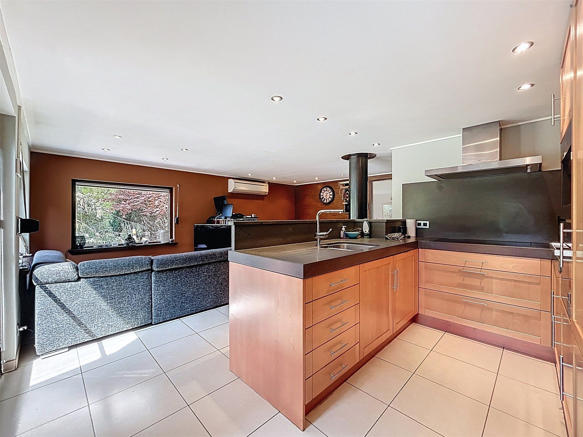 Gezellige vakantiewoning op toplocatie  op perceel van 6519 m². foto 2