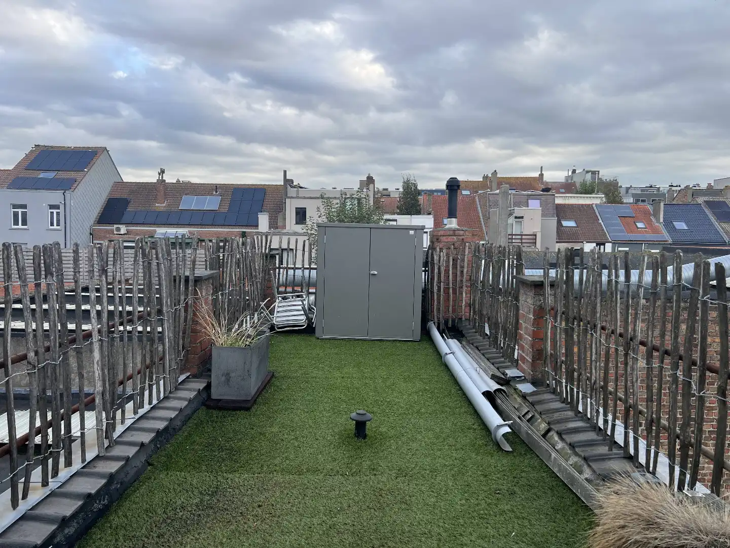Instapklaar appartement met 2 slaapkamers en dakterras in Oostende foto 19