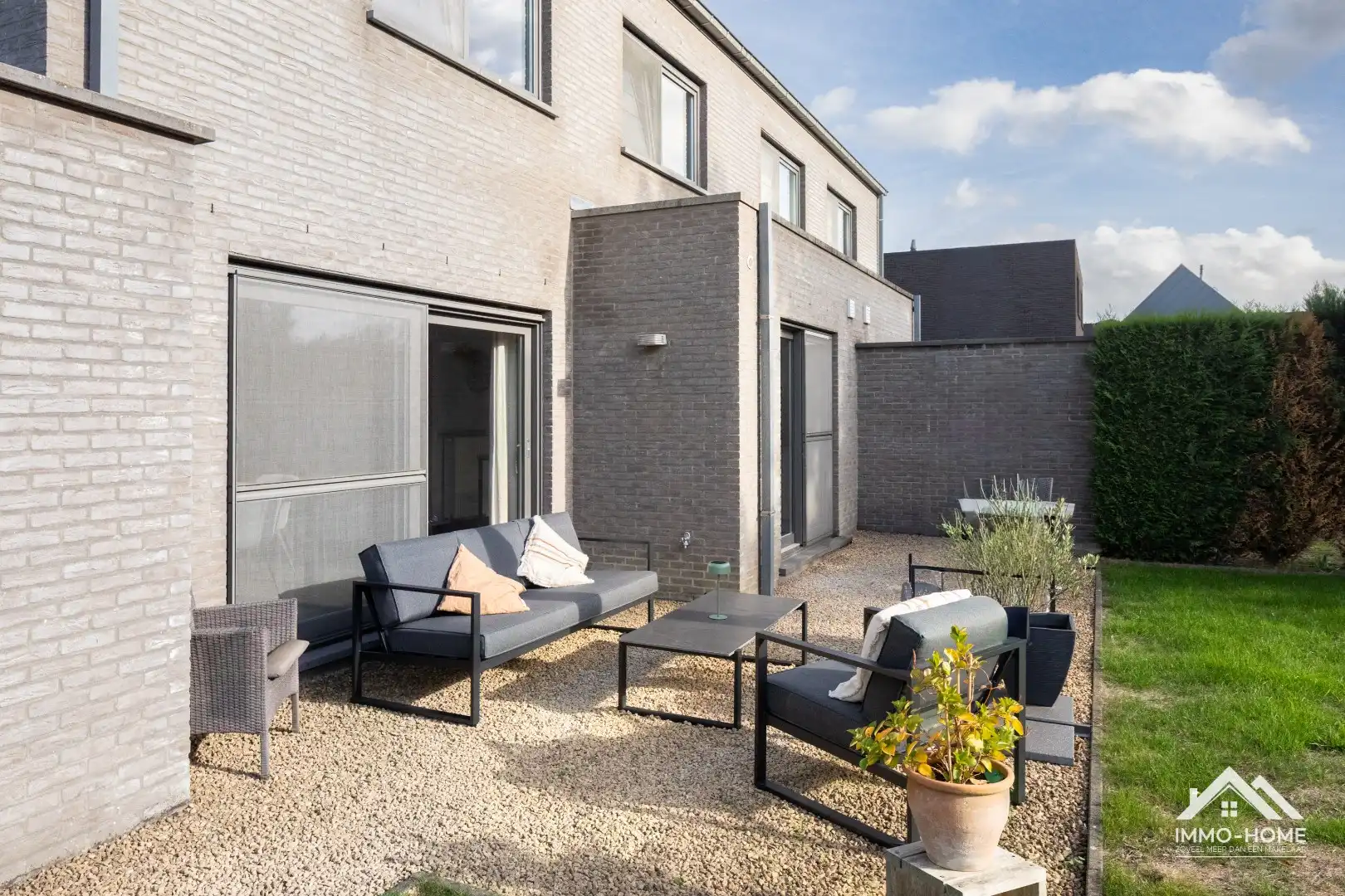 Perfect instapklare woning op een topligging in Lochristi! foto 6