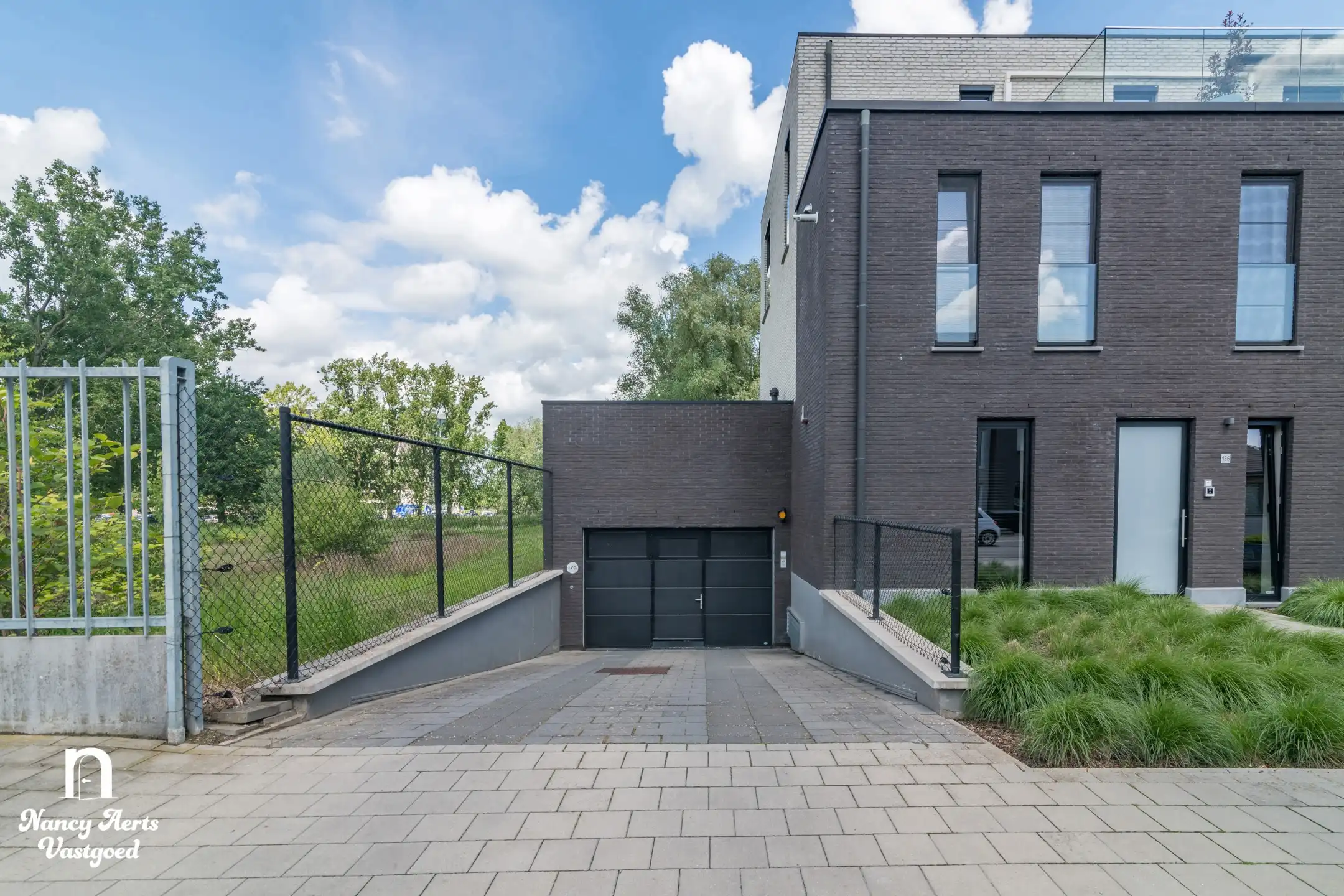 Ondergrondse autostaanplaats nabij centrum Hasselt foto 11