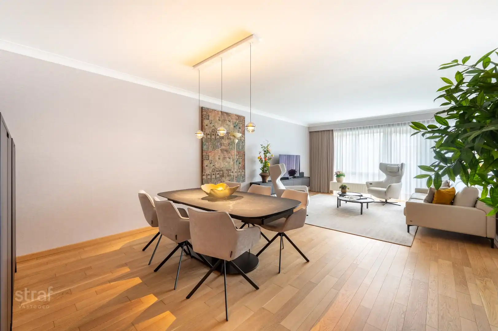 Smaakvol gerenoveerd doorloopappartement met 3 slaapkamers foto 2