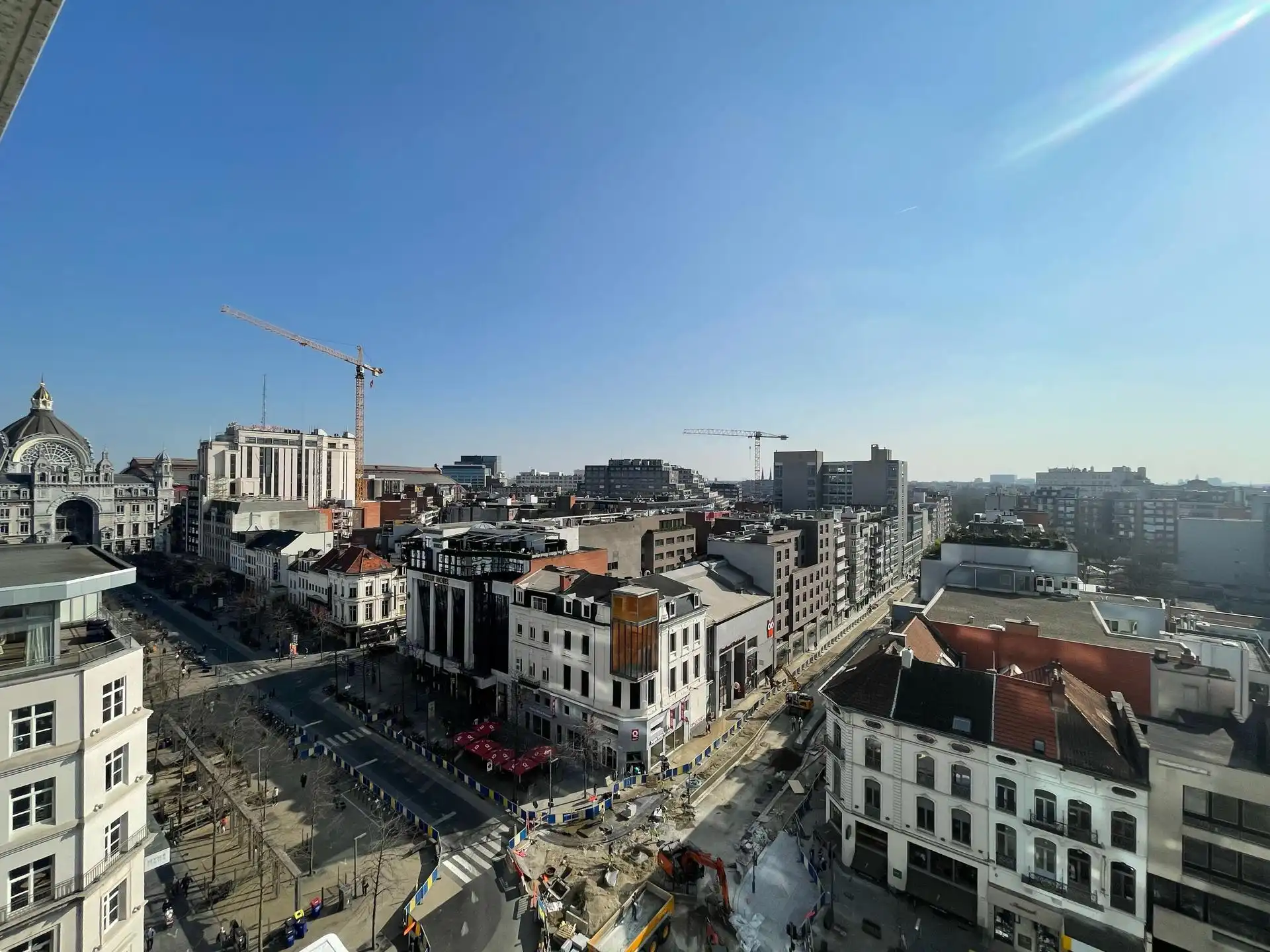 ANTWERPEN - Recent appartement met panoramische uitzicht  foto 2