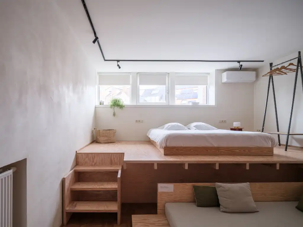 Bijzonder duplexappartement (240 m²) met vier slaapkamers, telkens met eigen sanitair en buitenruimte, gelegen in een kleinschalige residentie nabij het Zuid. foto 19