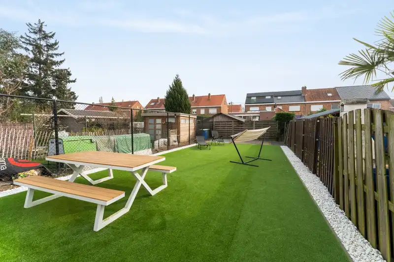 Roeselare : Instapklare, volledig gerenoveerde woning met zonnige tuin aan de rand van de stad (opp 241 m²) foto 13