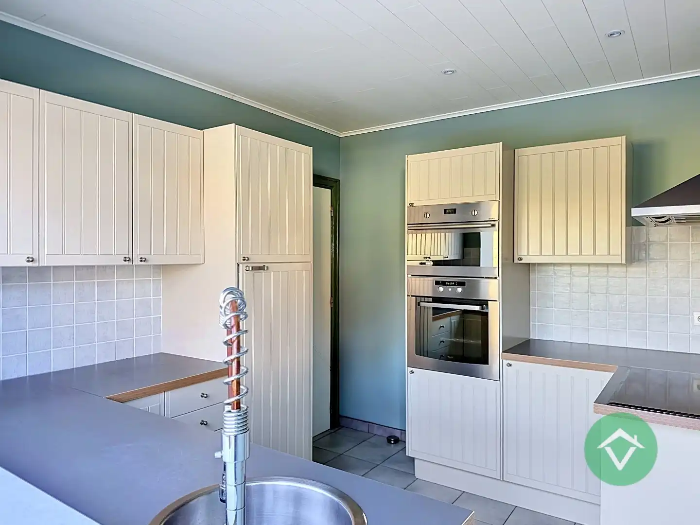 Ruime open bebouwing te huur in Eernegem foto 7