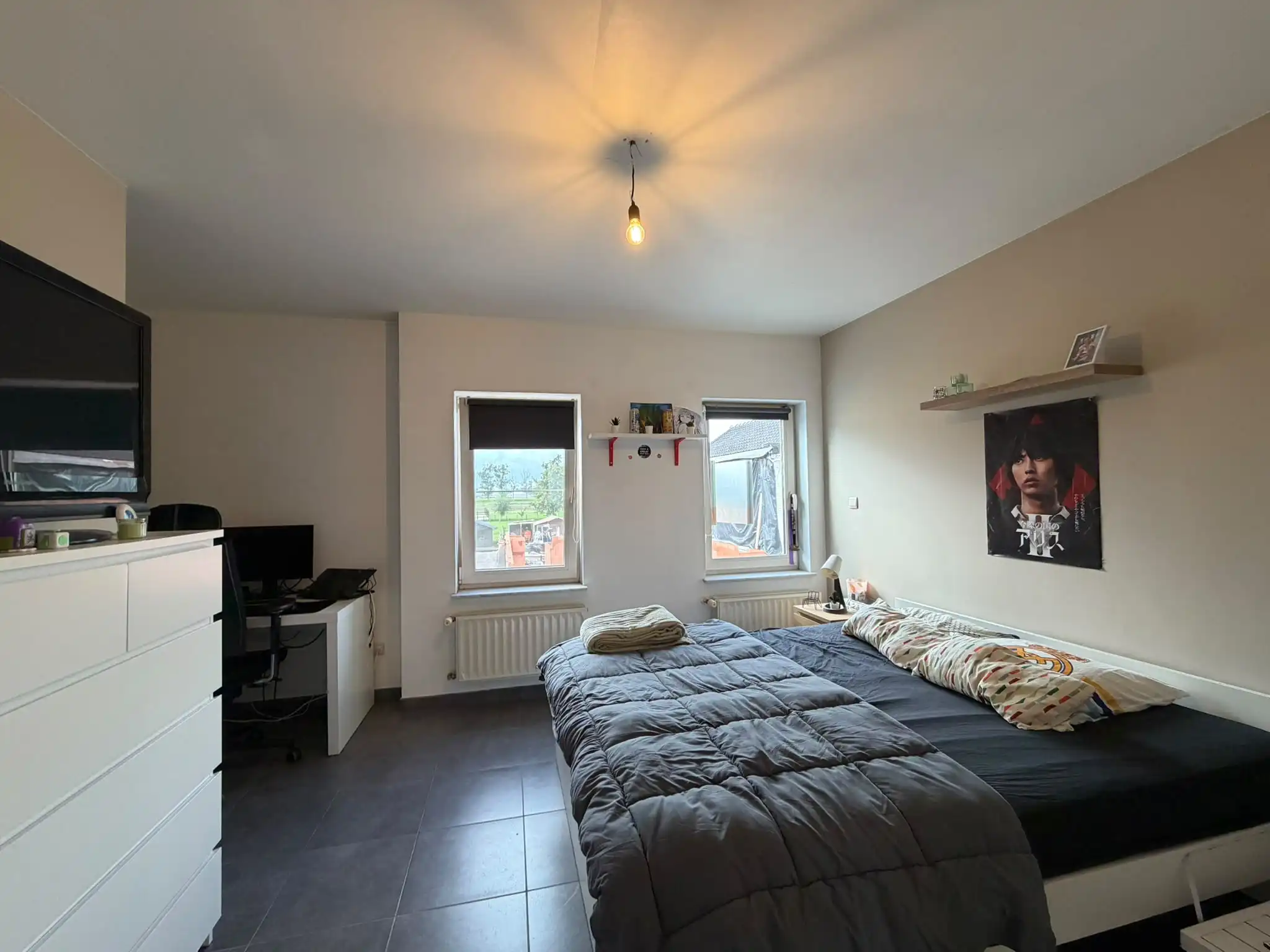 Rustig gelegen tweeslaapkamerappartement te huur in Zelzate foto 8