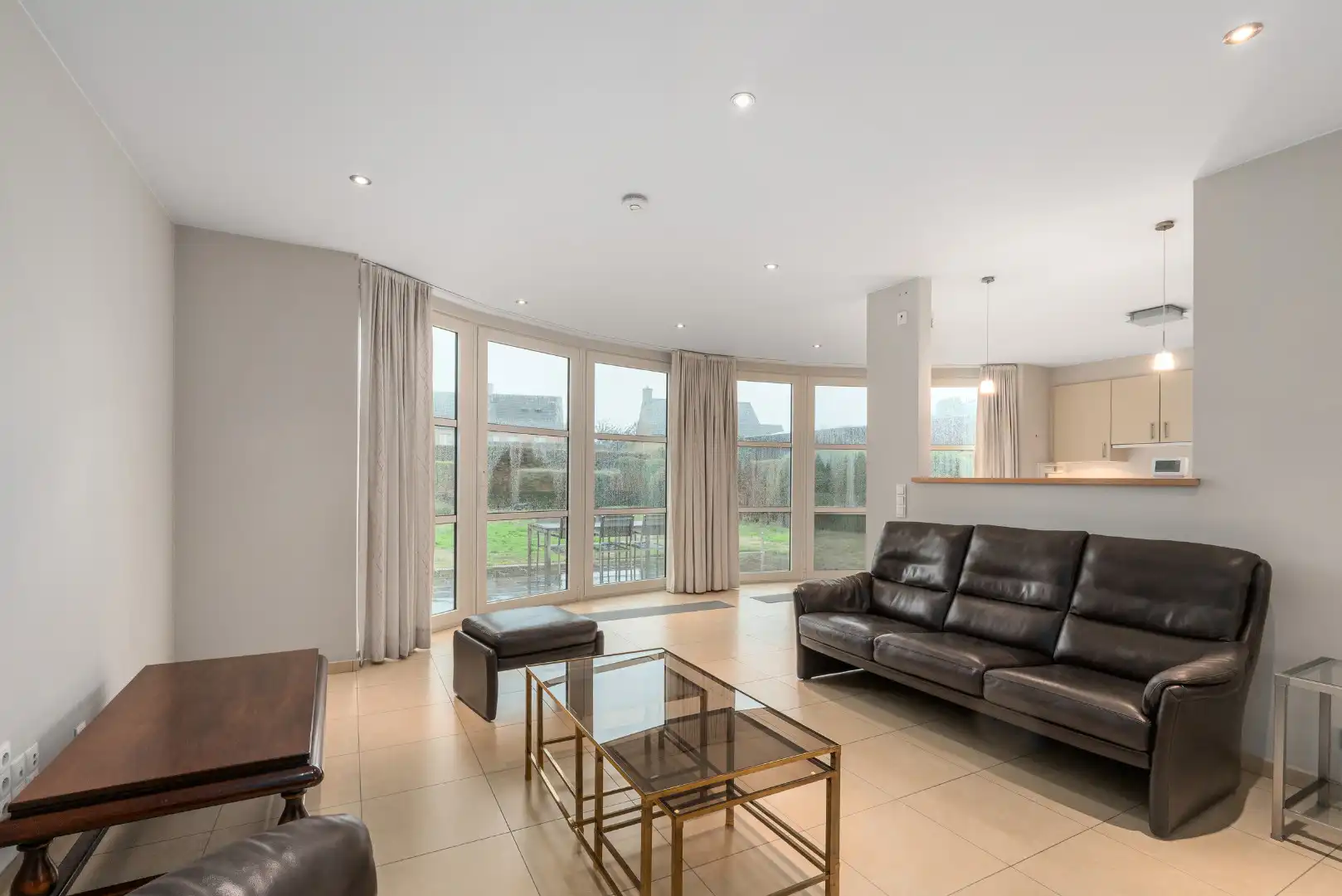 Ruime energiezuinige woning met 3 slaapkamers, op een perceel van 761 m² in Lovendegem. foto 6