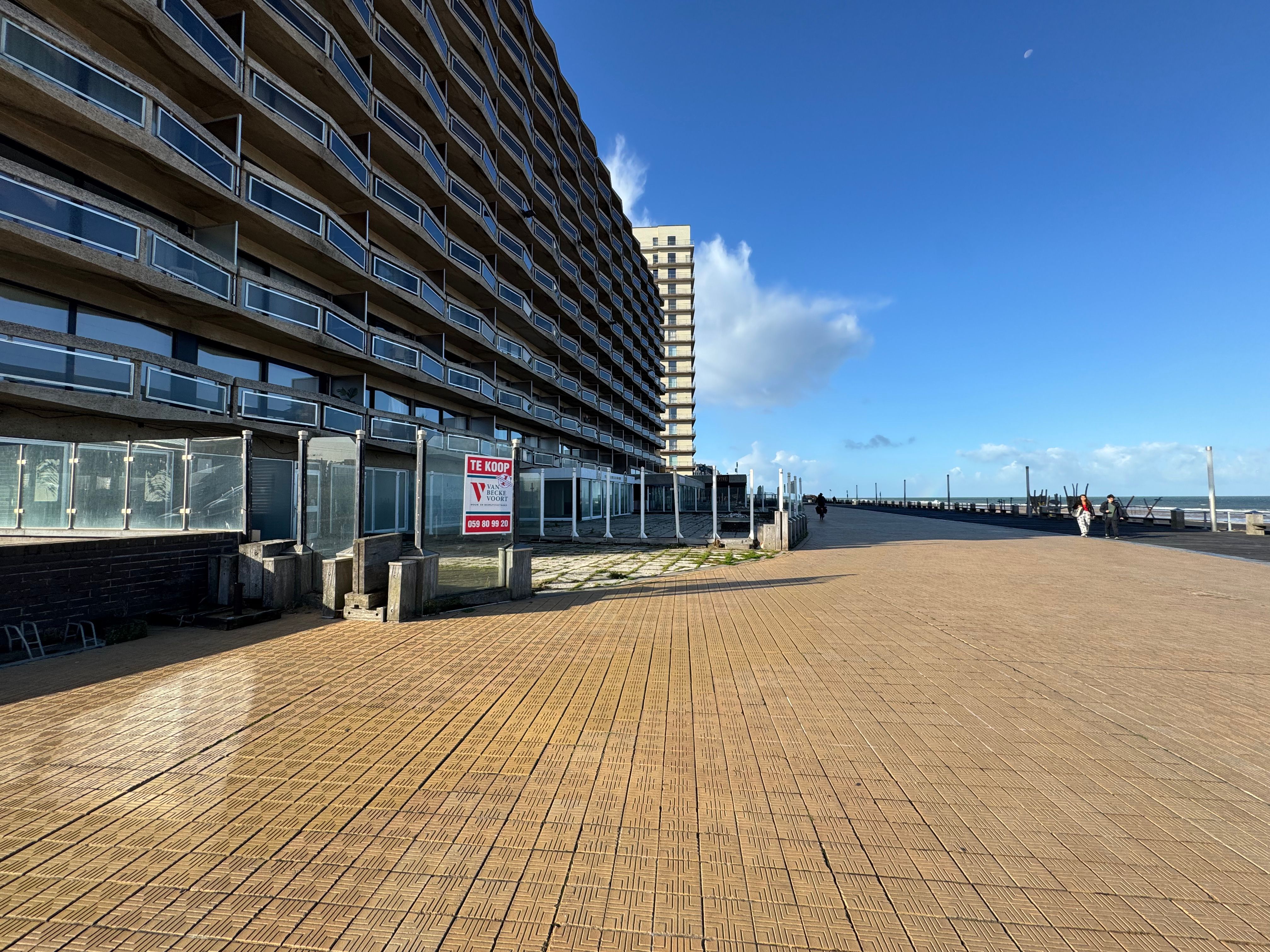 Handelsgelijkvloers 235m² Zeedijk foto 10