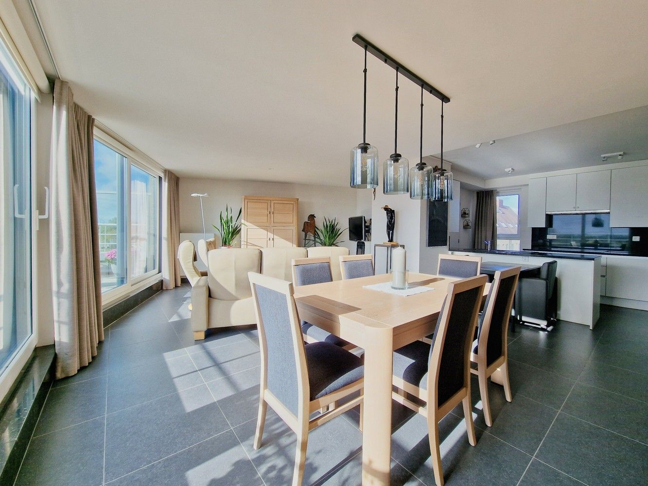 Exclusief appartement (160m²) mét 2 unieke terrassen! foto 3