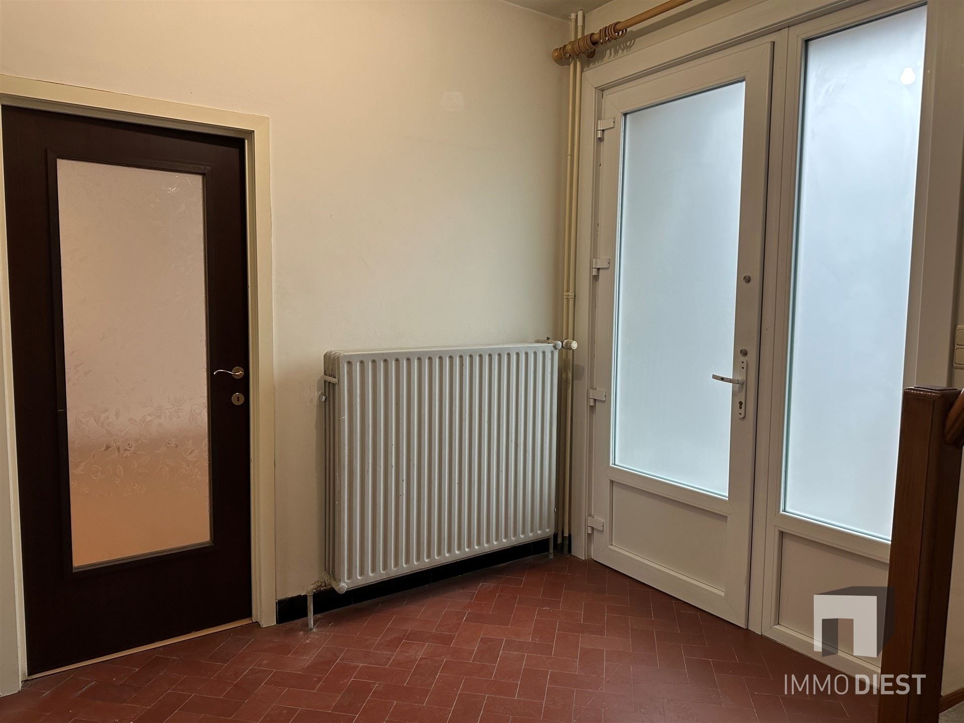 Op te frissen stadswoning met 3 ruime slaapkamers, bureau of dressing foto 11