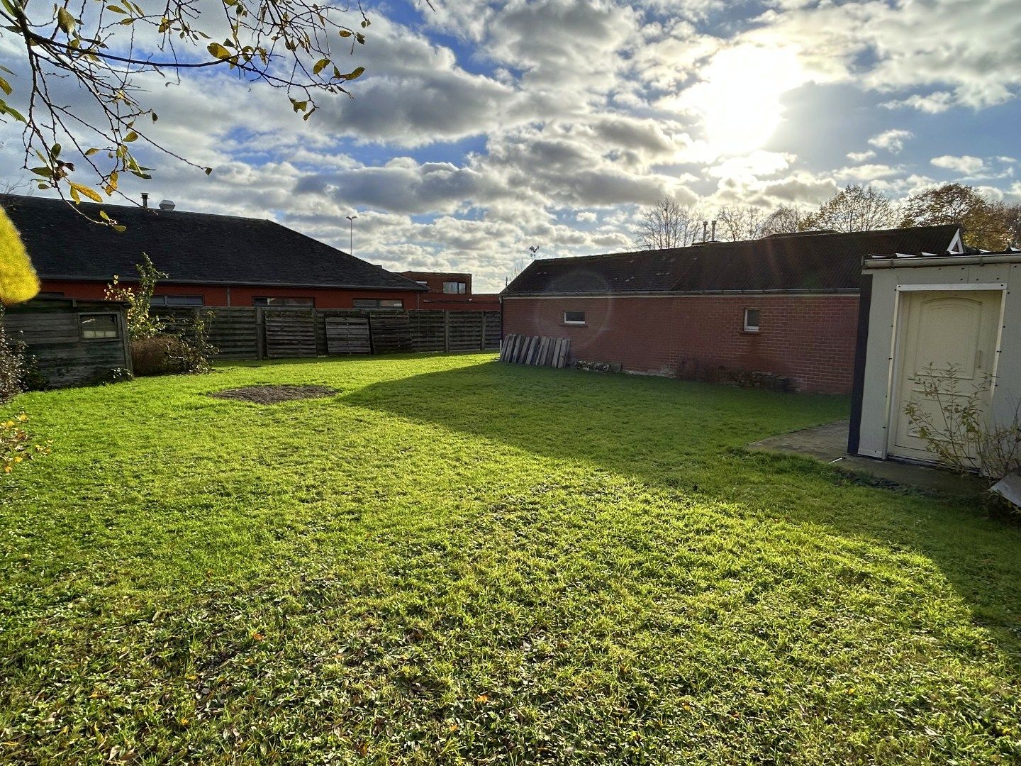 Alleenstaande woning op perceel van 1.062 m² te koop op rustige ligging vlakbij centrum-Gullegem foto 10