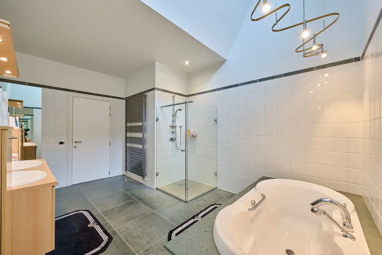 Stijlvolle villa in bosrijke omgeving met luxe afwerking te Eksel foto 26