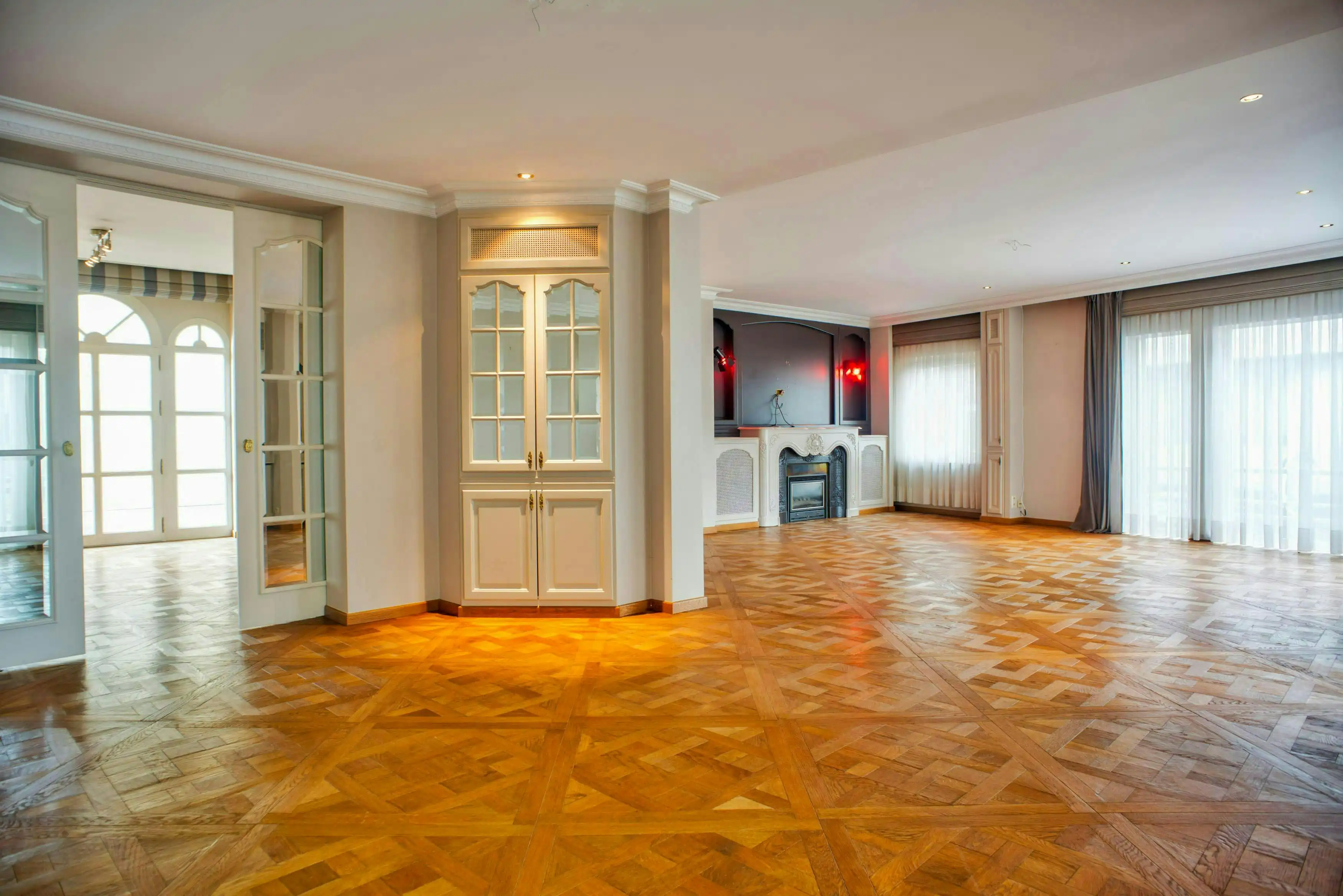 Magnifieke en exclusieve triplex pal in het centrum van Izegem foto 3