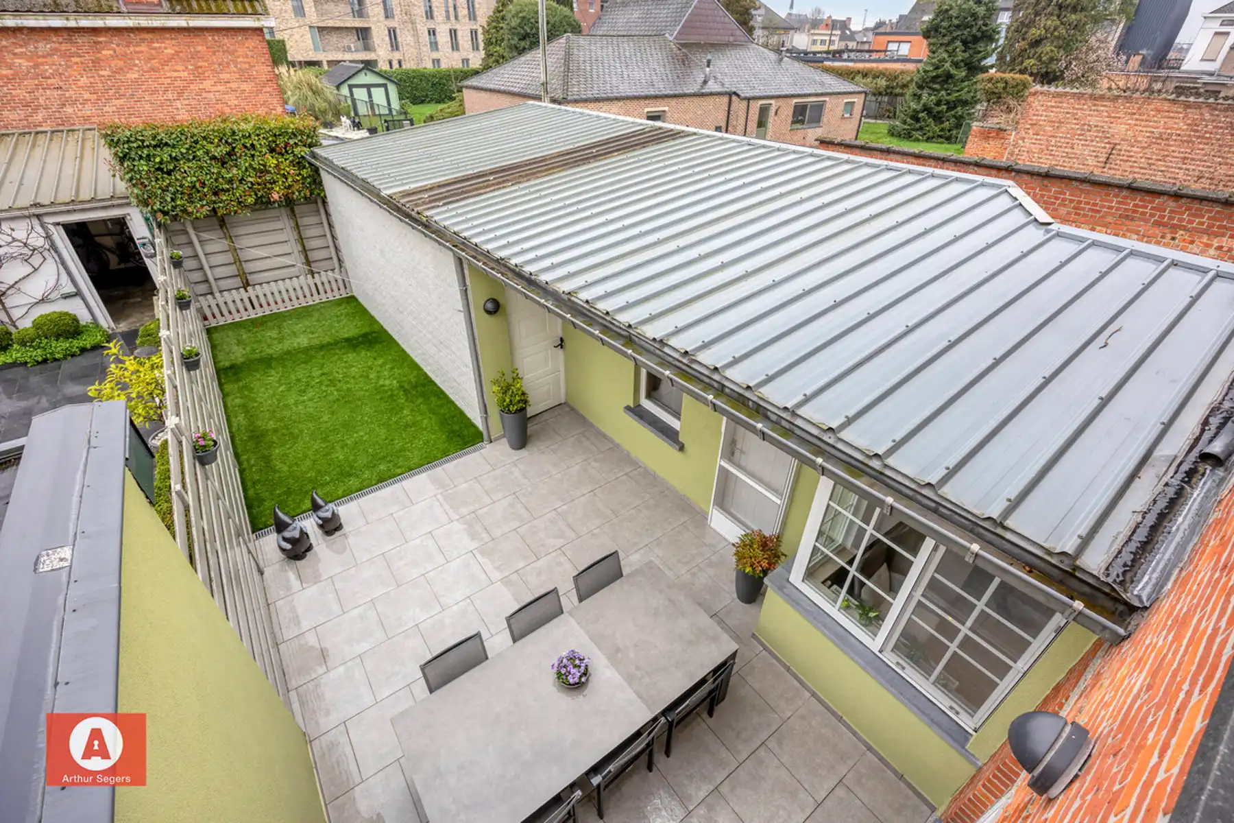 Hedendaagse HOB, gelegen pal bij het centrum van Buggenhout foto 22