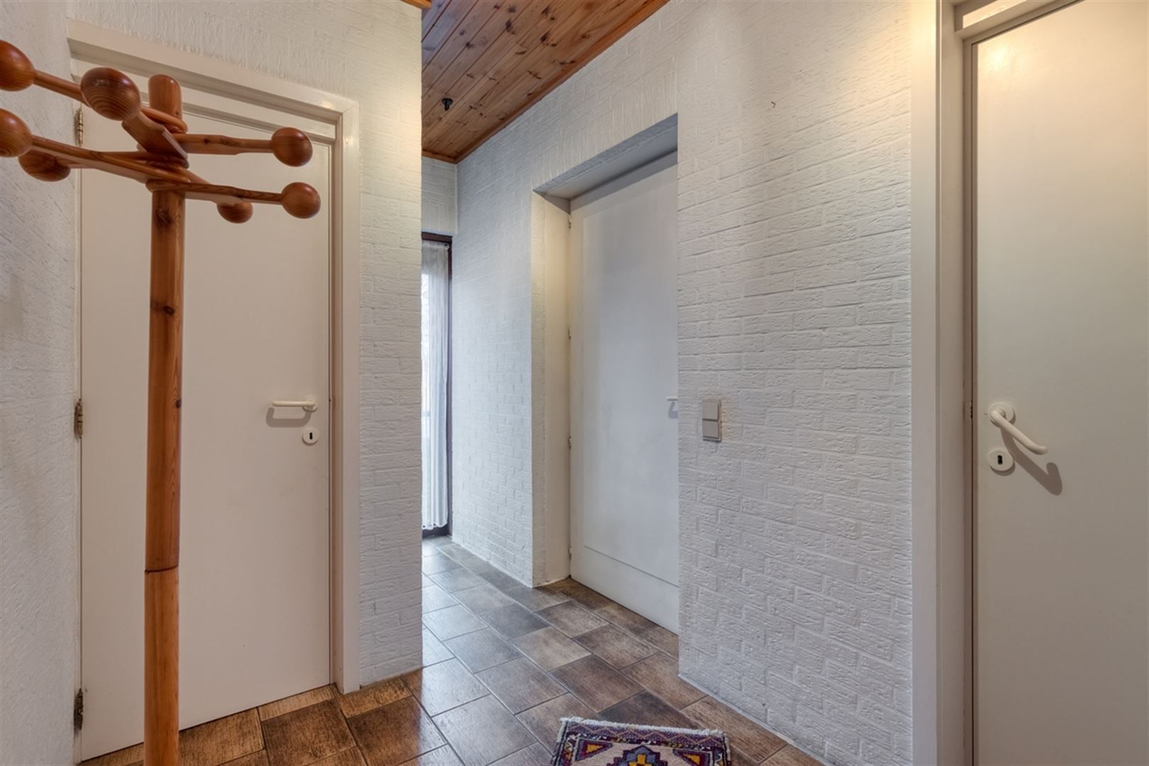 Mooi gelegen statige woning op 1231 m2 foto 5