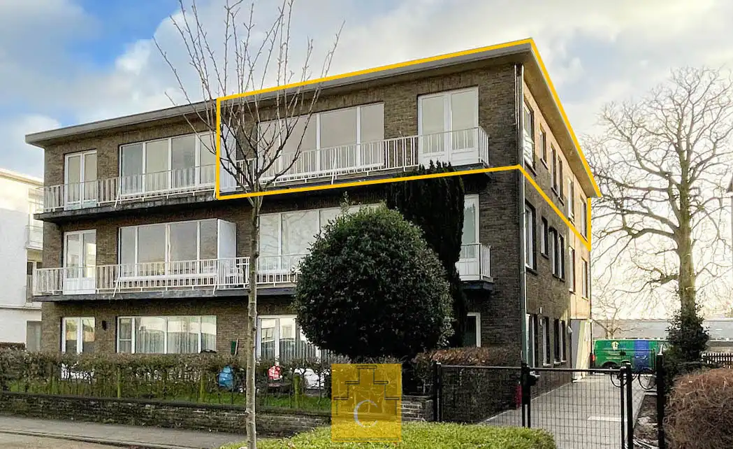 Volledig vernieuwd appartement nabij het station foto 2
