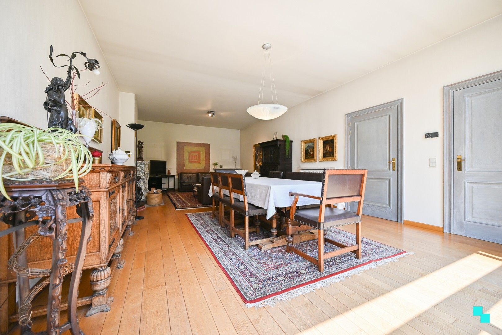 Wonen in erfgoed, zicht op het groen, midden in de stad Izegem. foto 4
