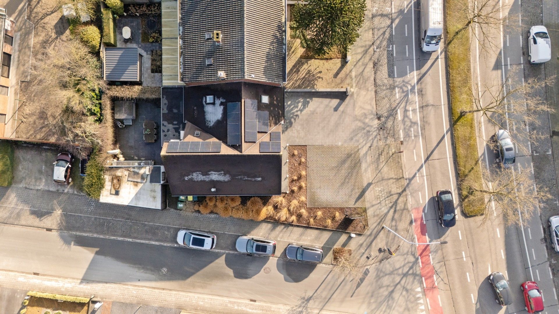 Instapklare woning met kapsalon (Polyvalente ruimte) foto 28