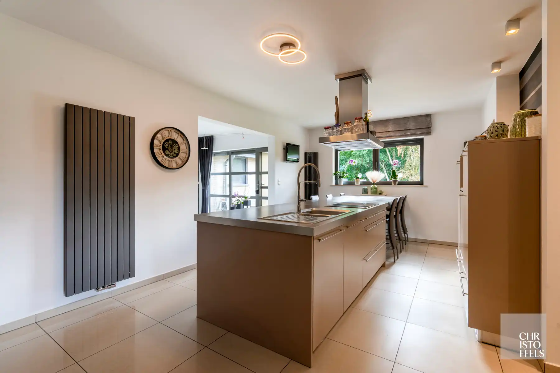 Penthouse (282 m²) met zuidgeoriënteerd terras in Hasselt! foto 14