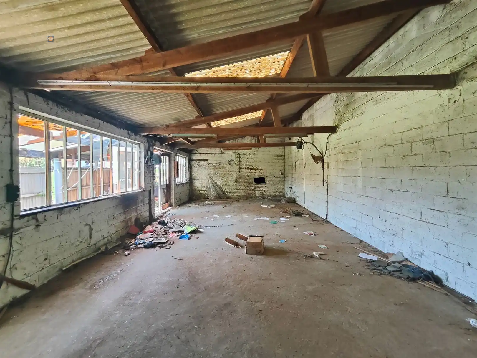 Karaktervolle te renoveren woning met 3 slaapkamers en tuin in Denderleeuw foto 23